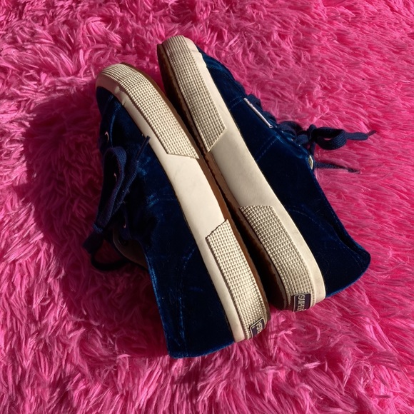 Superga deep inky blue velour Cotu round toe gum sole sneakers size 7.5 - Picture 6 of 9